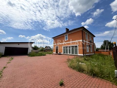 будинок за адресою Центральна вул., 27