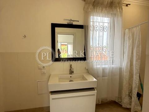 будинок за адресою Центральна вул., 27