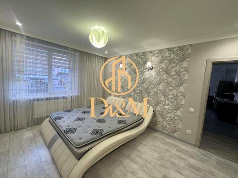 квартира за адресою Академіка Лебедєва вул., 1