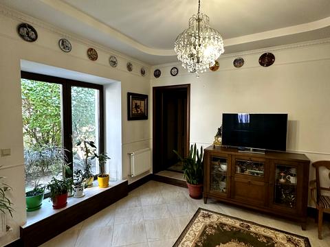 будинок за адресою Леся Курбаса вул. (Петрашевського), 72