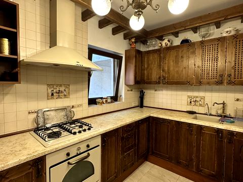 будинок за адресою Леся Курбаса вул. (Петрашевського), 72