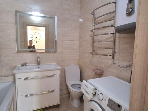квартира за адресою Анатолія Петрицького вул., 15-А