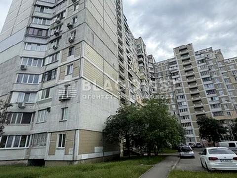 квартира за адресою Ревуцького вул., 7