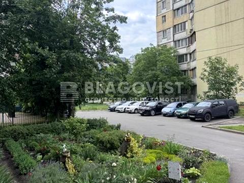 квартира за адресою Ревуцького вул., 7