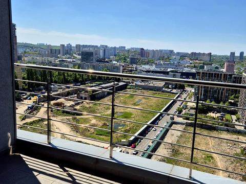 квартира за адресою Джона Маккейна вул. (Івана Кудрі), 7