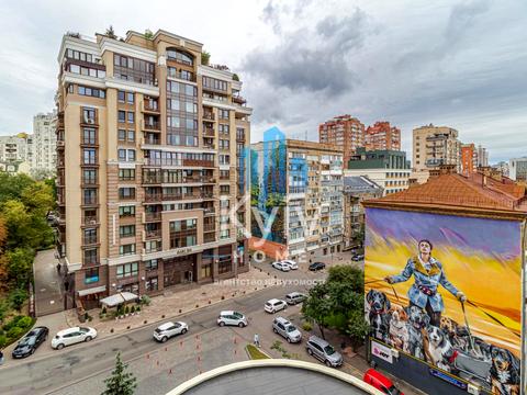 квартира за адресою Золотоустівська вул., 25