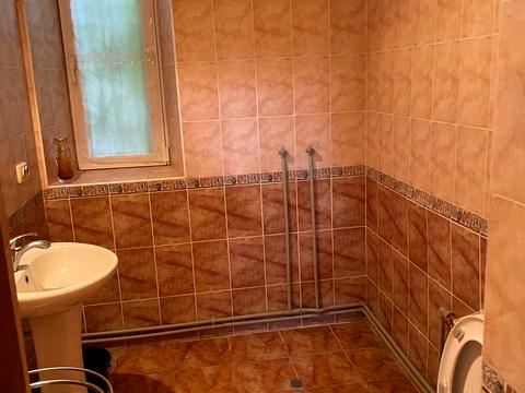 комерційна за адресою Святого Миколая вул. (Артема), 37