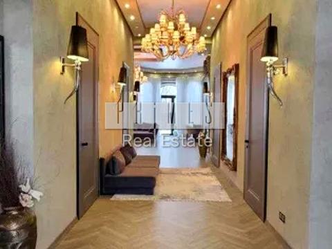 будинок за адресою центральна
