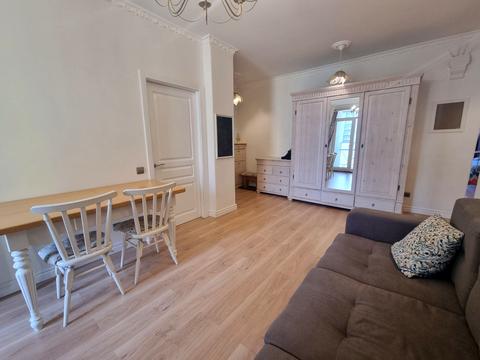 квартира за адресою Регенераторна вул., 4 к3