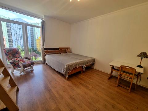 квартира за адресою Регенераторна вул., 4 к3