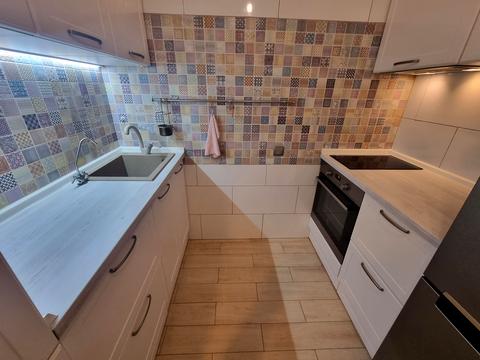 квартира за адресою Регенераторна вул., 4 к3