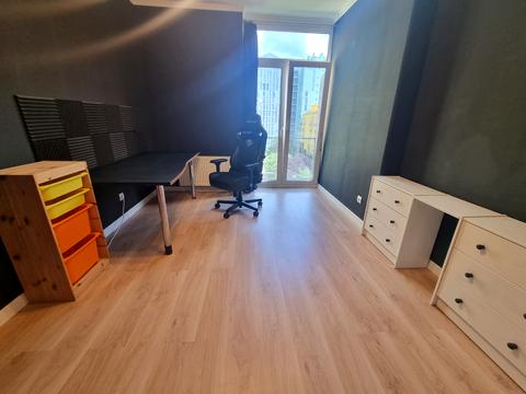 квартира за адресою Регенераторна вул., 4 к3