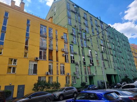 квартира за адресою Регенераторна вул., 4 к3
