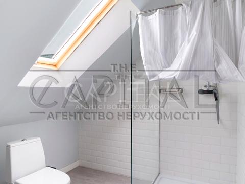 будинок за адресою Гідності вул. (Жертв Революції), 76А
