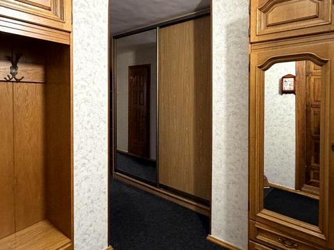 квартира за адресою Одеса, Академіка Корольова вул., 85/2