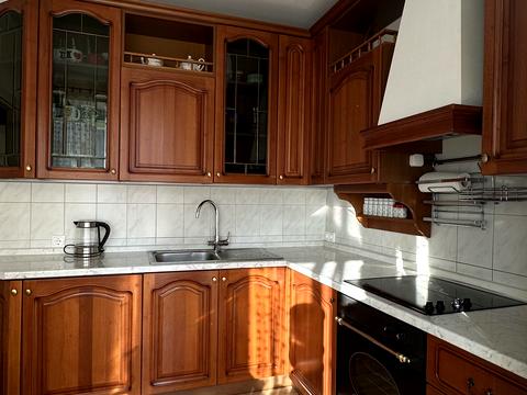квартира за адресою Олександра Кониського вул., 52-58