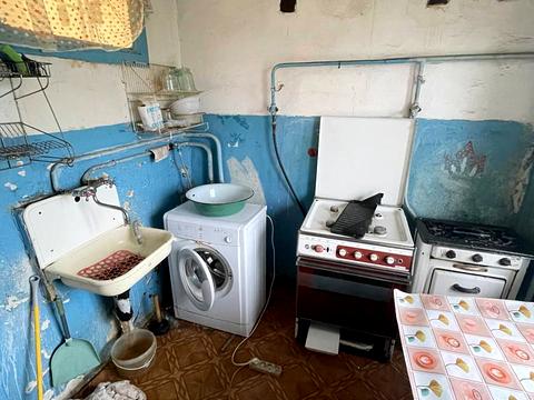 кімната за адресою Космічна вул., 5
