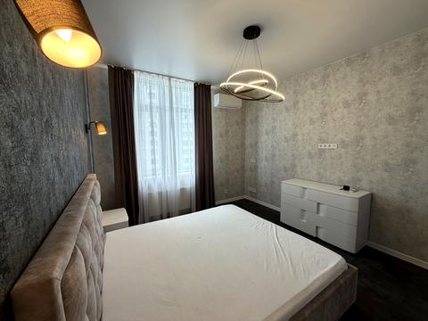 квартира за адресою Київ, Трускавецька вул., 8