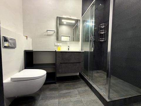 квартира за адресою Київ, Трускавецька вул., 8