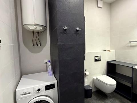 квартира за адресою Київ, Трускавецька вул., 8