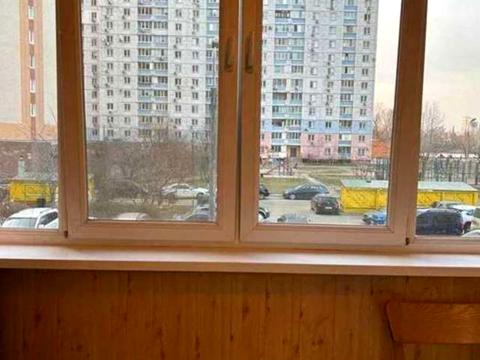 квартира по адресу Драгоманова ул., 1-Г