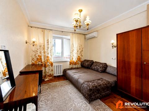 квартира за адресою Дегтярівська вул., 10
