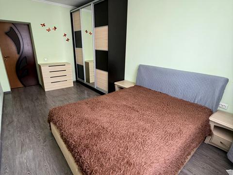 квартира по адресу Пилипа Орлика ул., 4б