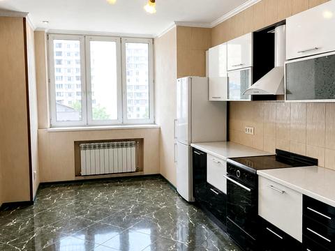квартира за адресою Срібнокільська вул., 1