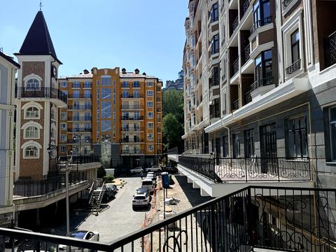 квартира за адресою Дегтярна вул., 18
