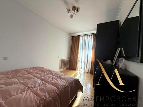 квартира за адресою Василя Щурата вул., 4