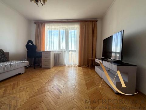 квартира за адресою Василя Щурата вул., 4