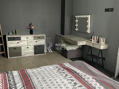 будинок за адресою Лютнева вул.