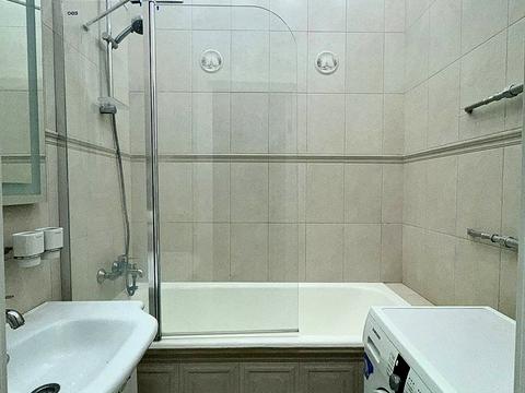 квартира за адресою Івана Світличного вул. (Петровського), 10