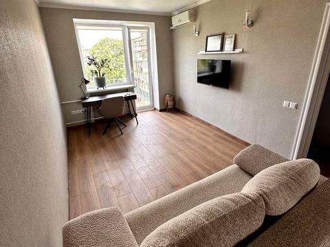 квартира за адресою Миру просп., 6