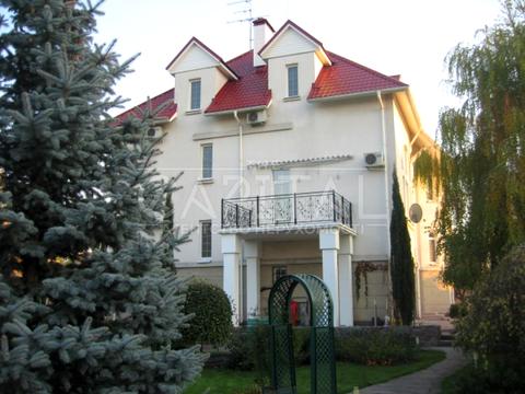 дом по адресу Каштановая ул.