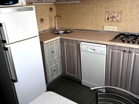 квартира по адресу Новогодняя ул., 79