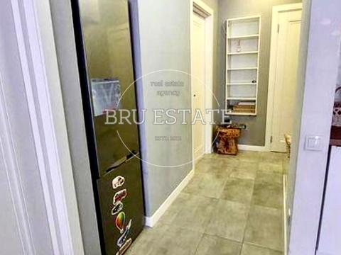 квартира за адресою Драгоманова вул., 10