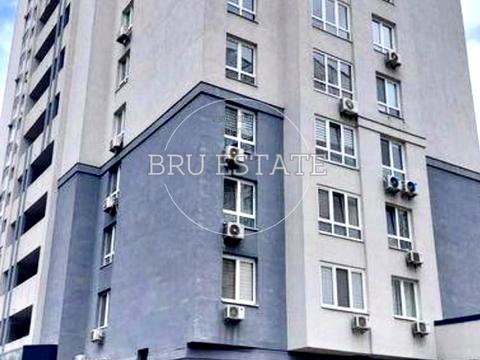 квартира за адресою Драгоманова вул., 10