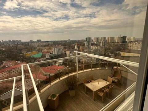 квартира за адресою Одеса, Добровольців вул. (Маршала Говорова), 18Б