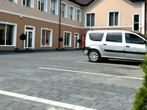 коммерческая по адресу Богдана Хмельницкого ул., 61