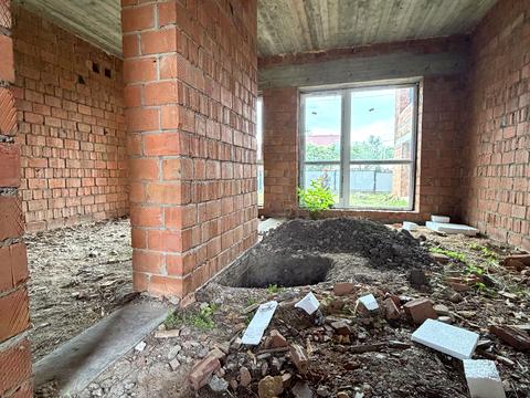 будинок за адресою Лесі Українки, 1В 