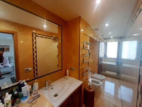 квартира за адресою Київ, Оболонський просп., 15