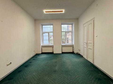квартира по адресу Тарнавского ул. (Кутузова), 32