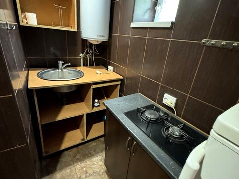 будинок за адресою Квітнева вул.