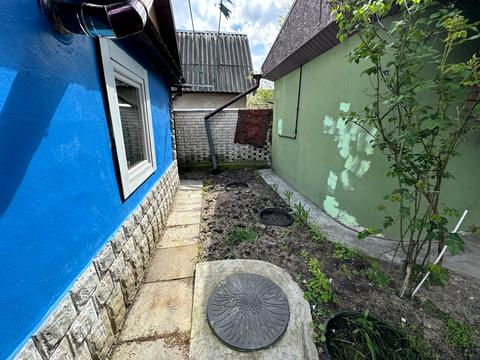 будинок за адресою Квітнева вул.