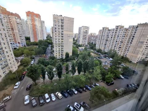 квартира за адресою Петра Григоренка просп., 1
