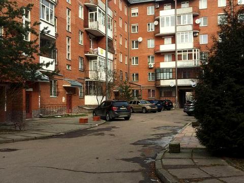квартира за адресою Бориса Романицького вул., 18