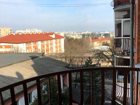 квартира за адресою Бориса Романицького вул., 18