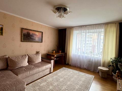 квартира за адресою Андрія Мельника вул., 6
