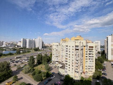 квартира по адресу Миколы Бажана просп., 26